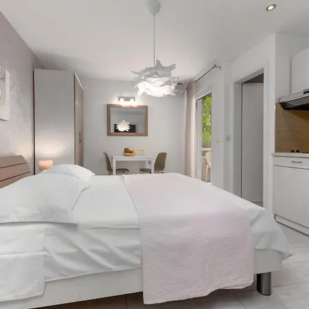 Apartments Kartulina Brela Extérieur photo